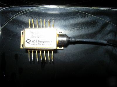 Jdsu CQF935/208 dfb wdm laser 20MW<pmf <1 mhz used