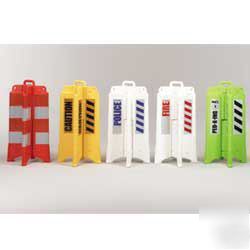 Eagle collapsible safety barricades