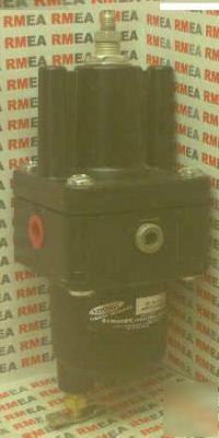 Fairchild kendall model 65 air pressure regulator 