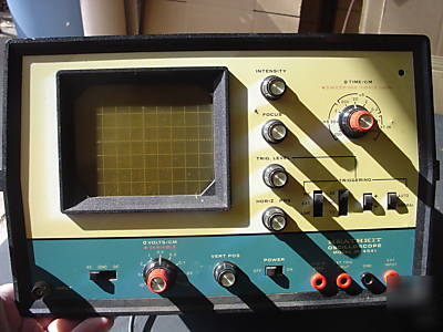 Heathkit io-4541 vintage triggering oscilloscope portab