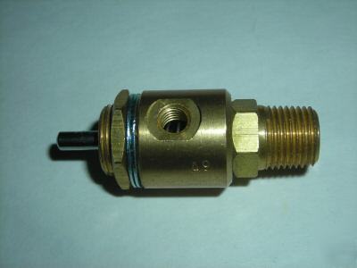 New clippard miniature 2 way nc poppet air valve mav-2P