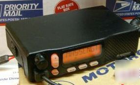 Motorola M1225 ls 40 watt uhf mobile radio m-1225 