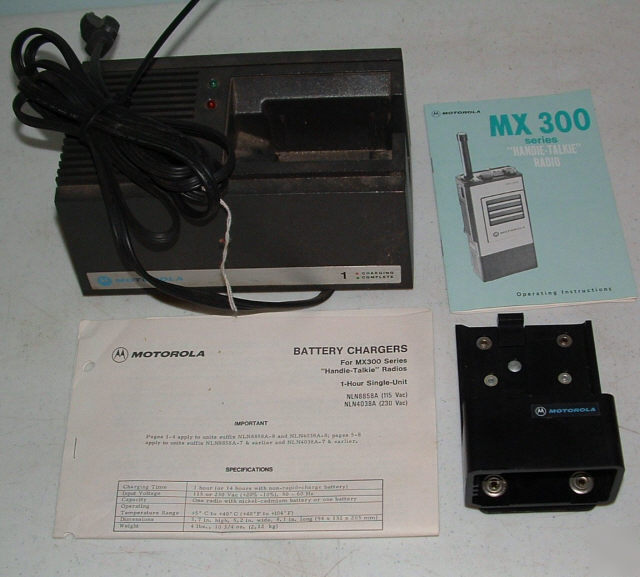 Motorola MX300 series 1HOUR charging unit & belt cradle