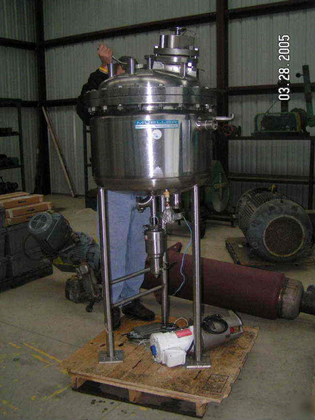 Mueller 35 gal reactor tank w lightnin mixer