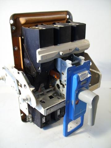 General electric ak-2A-25-1 low voltage circuit breaker