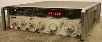 Hp 8640B 0.5 -512MHZ signal generator w/ opt 003 nice