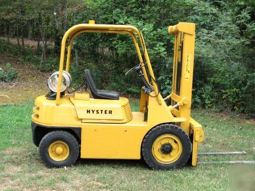 Forklift - hyster 50000 lb - pneumatic