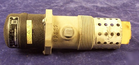 Low water cut-off valve honeywell 601A vintage, nos