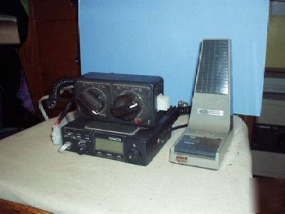 Kenwood tk-805D uhf radio w/ mic