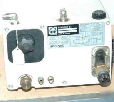 Leybold sogevac SV25 vacuum pump: serial number J93 12 