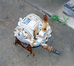 Used: sandpiper air powered double diaphragm pump, 316