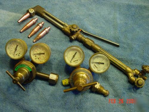 Victor 300, oxy acetylene cutting torch and regulators