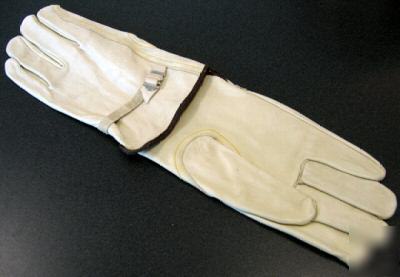 Drivers glove-cowhide grain, keystone thumb, draw strap