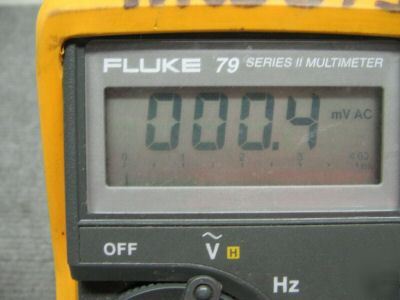 Fluke 79 series ii multimeter with test probes