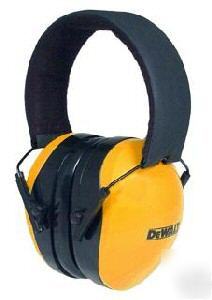 Dewalt hearing protection earmuffs ear muffs dpg-62C