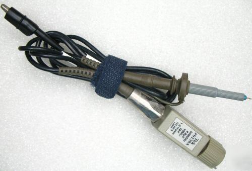 Tektronix voltage probe model P6139A