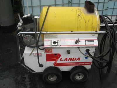 Landa hot / cold pressure washer. #PHW3-710