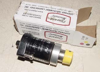 Clippard minimatic 4 way valve r-481-24