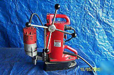 Milwaukee electromagnetic mag drill press 4203 