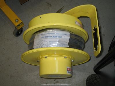 New powereel series 1400 power cable reel 15 amp 600V