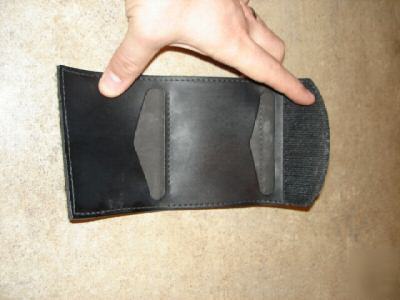 Desantis leather glove holder mint