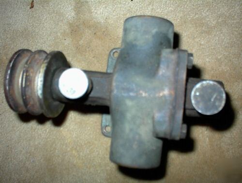Old brass flex roller pump hypro engineering mi 1000H