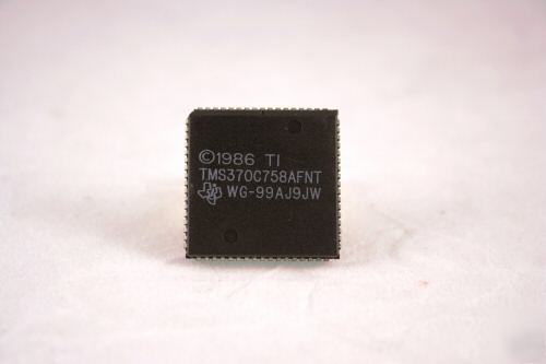 Texas instruments TMS370C758 8-bit microcontroller 