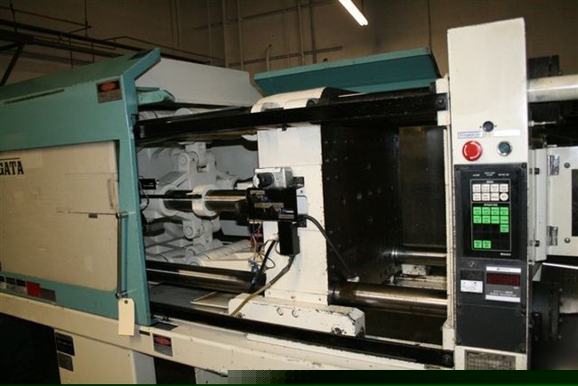 150 ton 6.7 oz niigata NE150UA injection molding