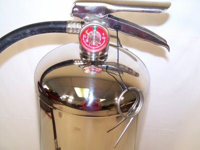 New 6 liter foam fire extinguisher (empty) in box