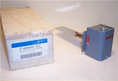 Johnson control F40AA-1C pnuematic air flow control 