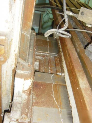 Kerney & trecker universal mill model tf-17 TWO50 taper