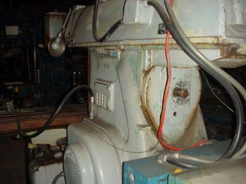 Kerney & trecker universal mill model tf-17 TWO50 taper