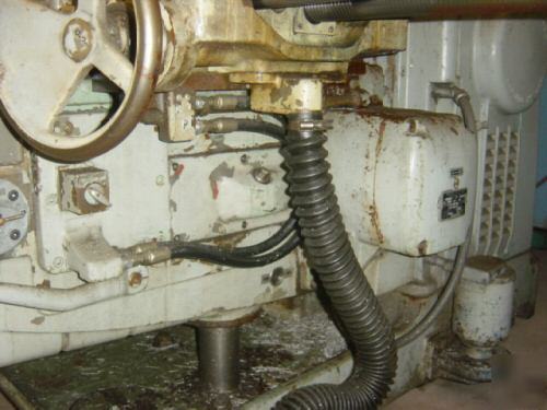 Kerney & trecker universal mill model tf-17 TWO50 taper