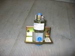 New 2 12V kysor 3-way solenoid valve p/n 1056-32170-01