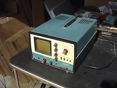 Heathkit io-4541 vintage triggering oscilloscope portab