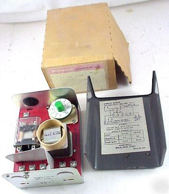 Honeywell R7088C 1094 versa-tran amplifier relay nos