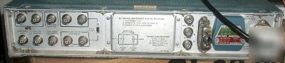 Tektronix 147 ntsc test signal generator ( tek )