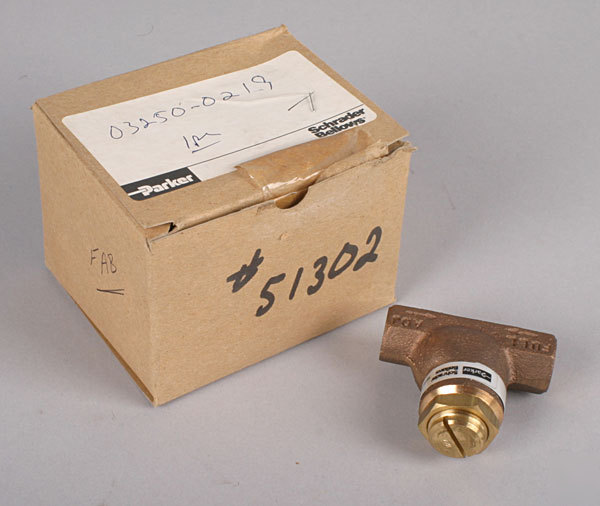 New parker schrader bellows flow control valve 