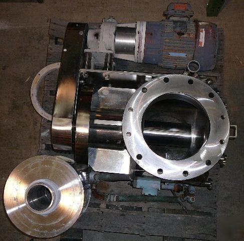 12â€ diameter young shallow pocketed rotary valve (4711)