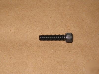 2,500 socket head cap screws size: 4-40 x 5/8