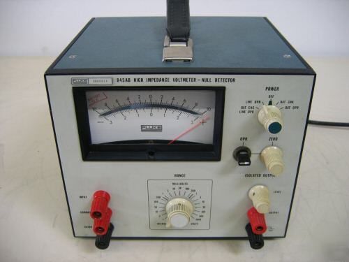 Fluke 845AB null detector / volt meter