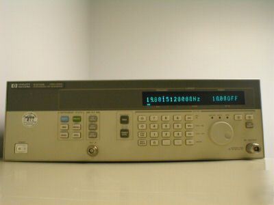 Hp hewlett packard agilent 83712B 20 ghz sweepgenerator