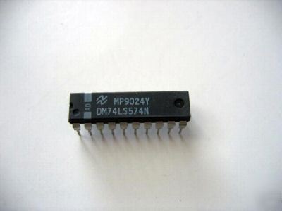 DM74LS574N nsc octal d- flip-flop 74LS574 SN74LS574N ic