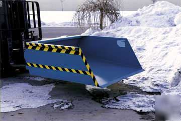 Forklift mounted front loader move snow - low 