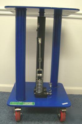 T & s equipment hydraulic lift table locking casters