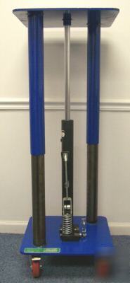 T & s equipment hydraulic lift table locking casters