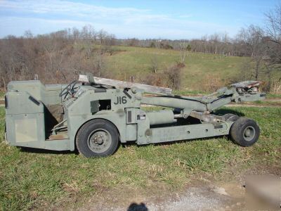 Aerial lift truck. hydraulics, cylinders. steering. 