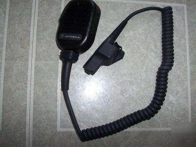 New motorola remote speaker mic * *