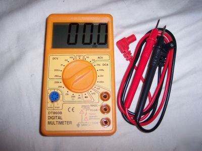 Hand-held digital multimeter 3-1/2 digit display