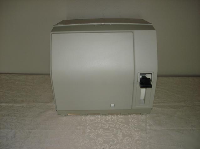 Vista 5433600 lever action hardwound towel dispensers